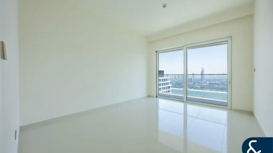 Apartamento de 5 dormitorios en EMAAR Beachfront, UAE No. 2222 № 7