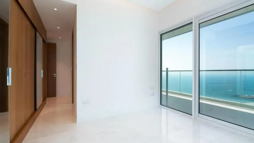 Apartamento de 4 dormitorios en Dubai, UAE No. 991 № 3