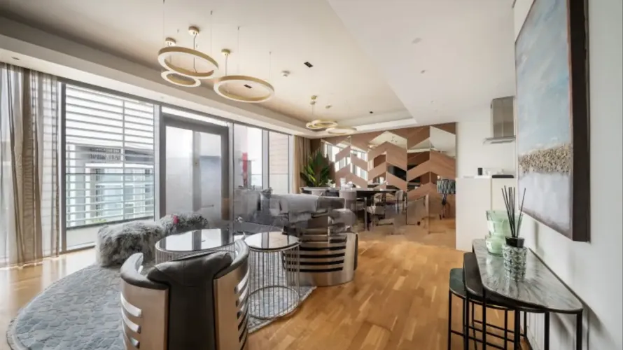 Apartamento de 3 dormitorios en Dubai, UAE No. 975 № 3