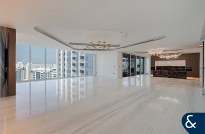 Apartamento de 4 dormitorios en Jumeirah Lake Towers, UAE No. 2245