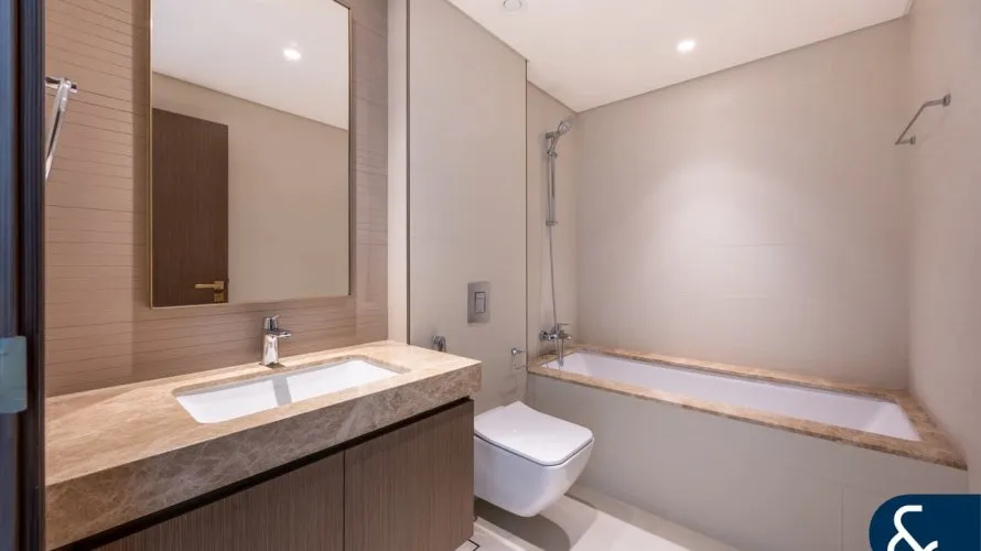 Apartamento de 5 dormitorios en EMAAR Beachfront, UAE No. 2222 № 15