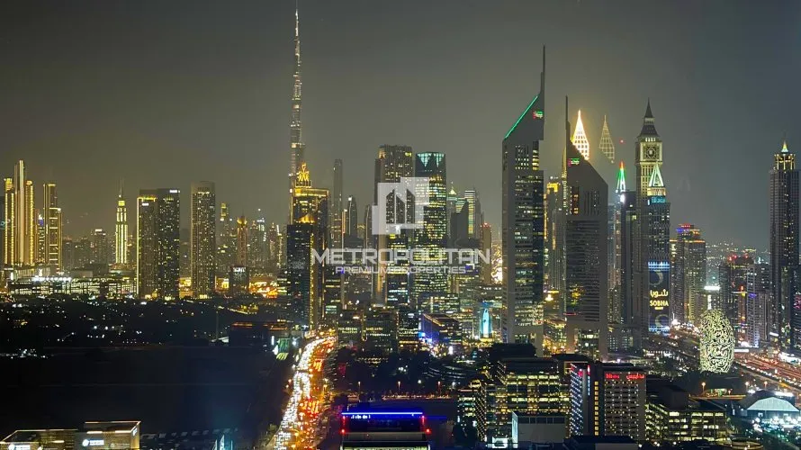 Apartamento de 2 dormitorios en Zabeel, UAE No. 964 № 1