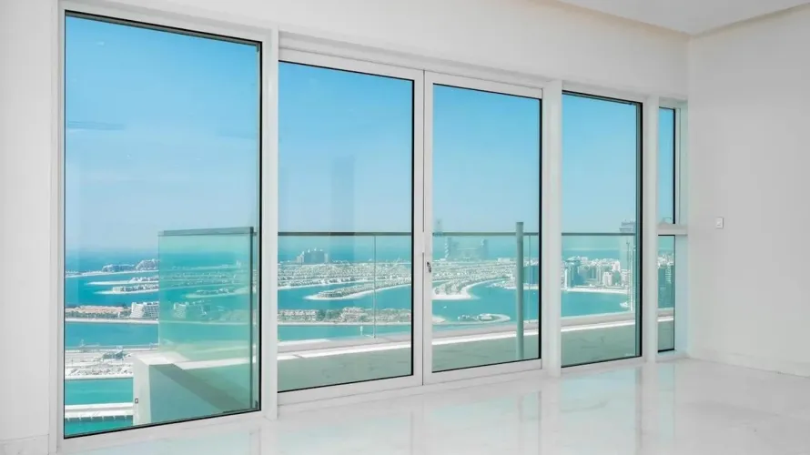 Apartamento de 4 dormitorios en Dubai, UAE No. 991