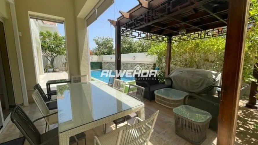 Apartamento de 4 dormitorios en District One, UAE No. 734 № 7