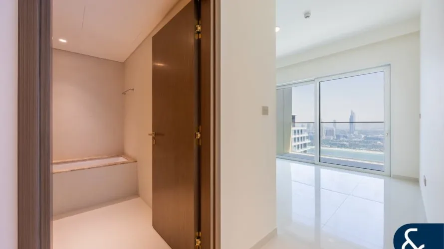 Apartamento de 5 dormitorios en EMAAR Beachfront, UAE No. 2222 № 14