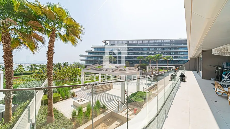 Apartamento de 3 dormitorios en Palm Jumeirah, UAE No. 912 № 21