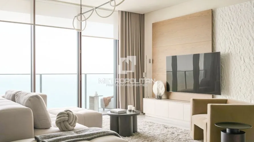 Apartamento de 2 dormitorios en Palm Jumeirah, UAE No. 913 № 3