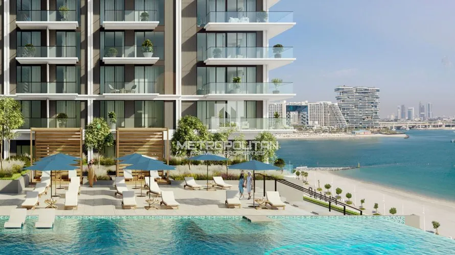 Apartamento de 4 dormitorios en EMAAR Beachfront, UAE No. 1367