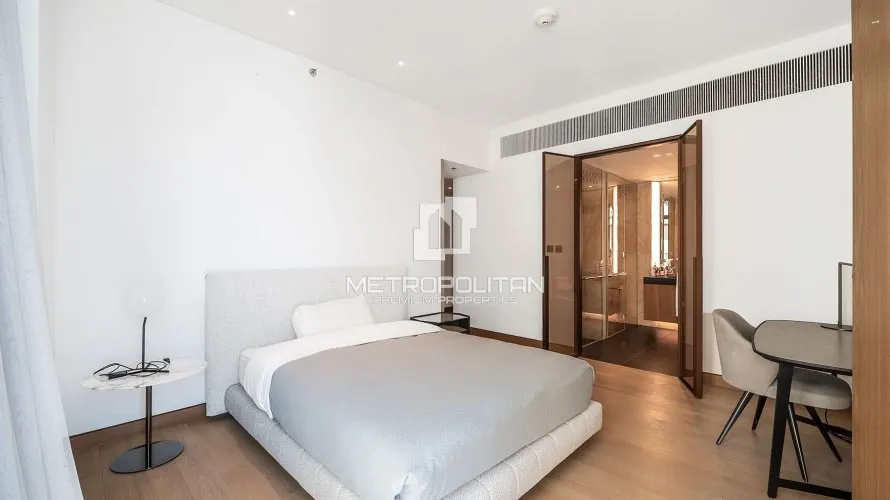 Apartamento de 2 dormitorios en Jumeirah Bay Island, UAE No. 2170 № 20