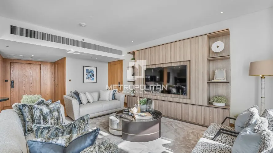 Apartamento de 2 dormitorios en Jumeirah Bay Island, UAE No. 2087 № 5