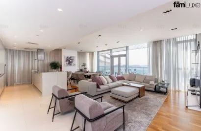Apartamento de 4 dormitorios en Dubai, UAE No. 2043