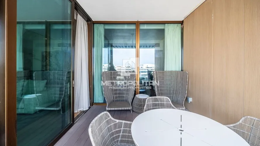 Apartamento de 2 dormitorios en Jumeirah Bay Island, UAE No. 2170 № 25