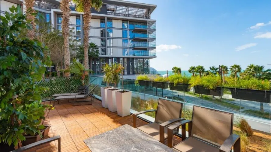 Apartamento de 4 dormitorios en Dubai, UAE No. 1517