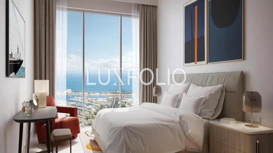 Apartamento de 3 dormitorios en EMAAR Beachfront, UAE No. 1601 № 4