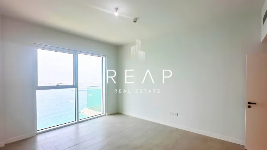 Apartamento de 4 dormitorios en La Vie, UAE No. 1066 № 4