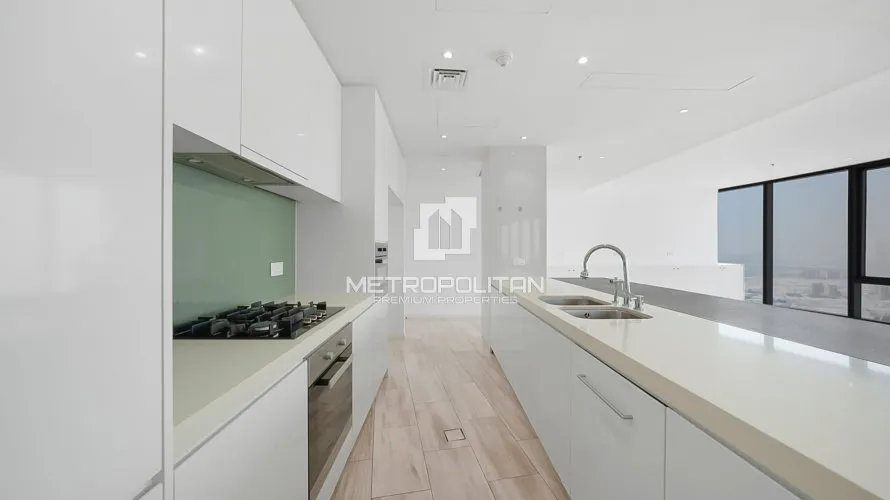Apartamento de 5 dormitorios en Culture Village, UAE No. 2108 № 5