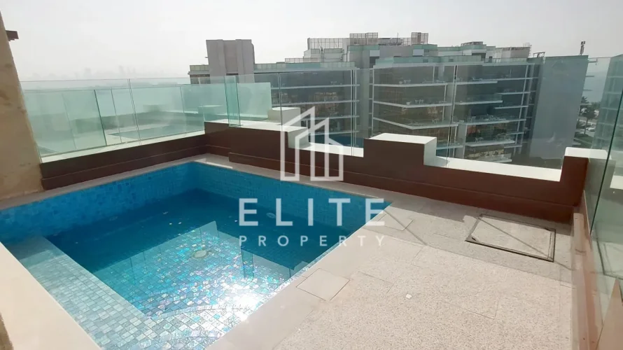 Apartamento de 4 dormitorios en Palm Jumeirah, UAE No. 1484 № 1
