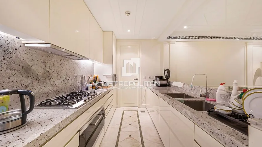 Apartamento de 3 dormitorios en Palazzo Versace, UAE No. 2109 № 8