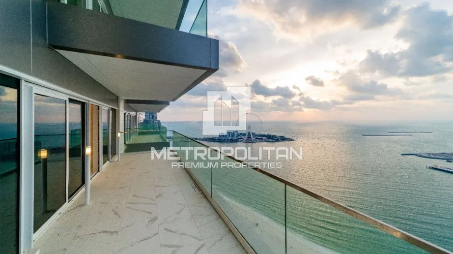 Apartamento de 3 dormitorios en 1 JBR, UAE No. 763