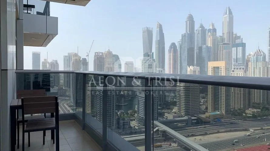 Apartamento de 5 dormitorios en The Crescent, UAE No. 1897