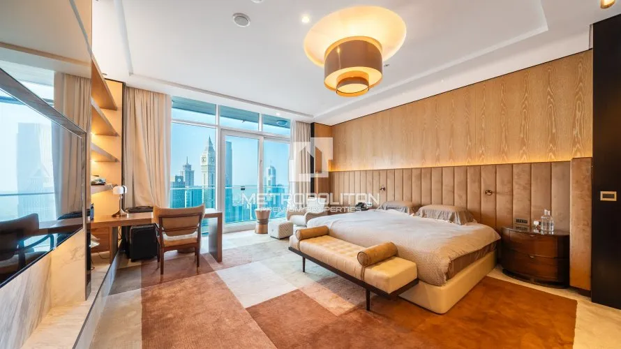 Apartamento de 2 dormitorios en DIFC, UAE No. 2165 № 1
