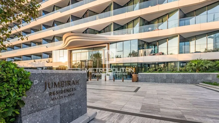 Apartamento de 2 dormitorios en Jumeirah 3, UAE No. 1336