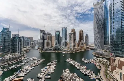 Apartamento de 3 dormitorios en Emaar 6 Towers, UAE No. 2994
