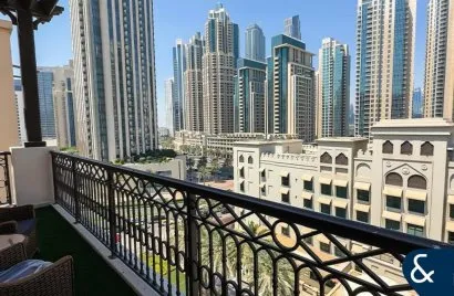 Apartamento de 4 dormitorios en ZANZEEBEL Old Town, UAE No. 2629
