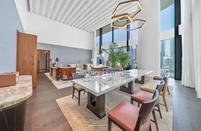 Apartamento de 4 dormitorios en Dorchester Collection Dubai, UAE No. 2160