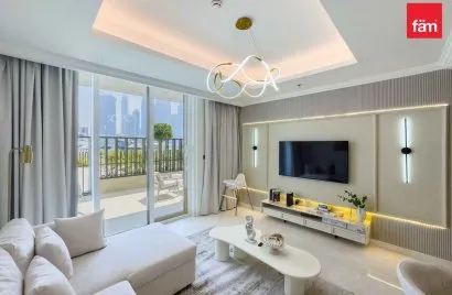 Apartamento de 3 dormitorios en Dubai Harbour, UAE No. 1739