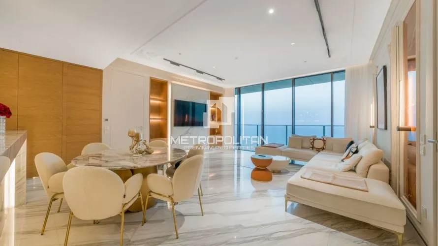 Apartamento de 2 dormitorios en Palm Jumeirah, UAE No. 2144