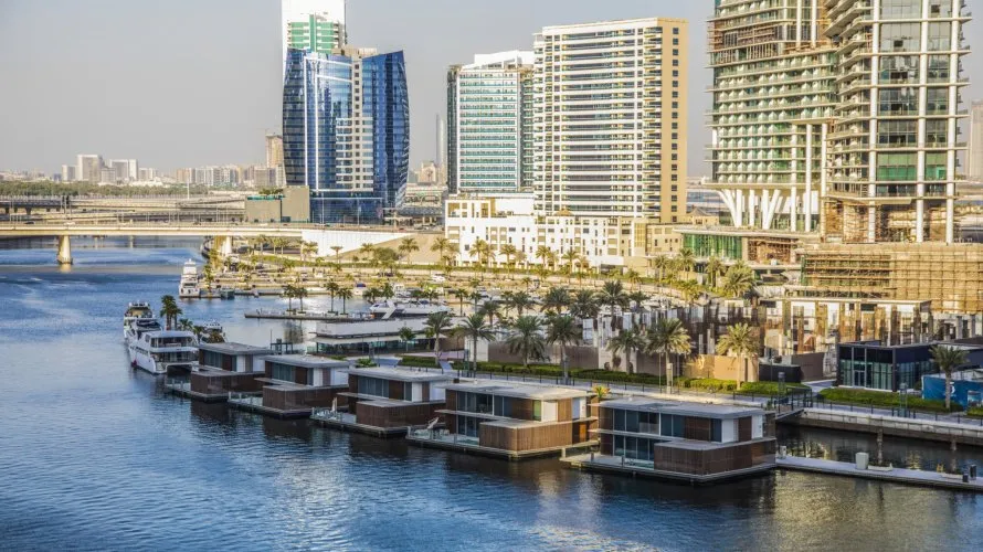 Apartamento de 4 dormitorios en Dubai, UAE No. 1134 № 1