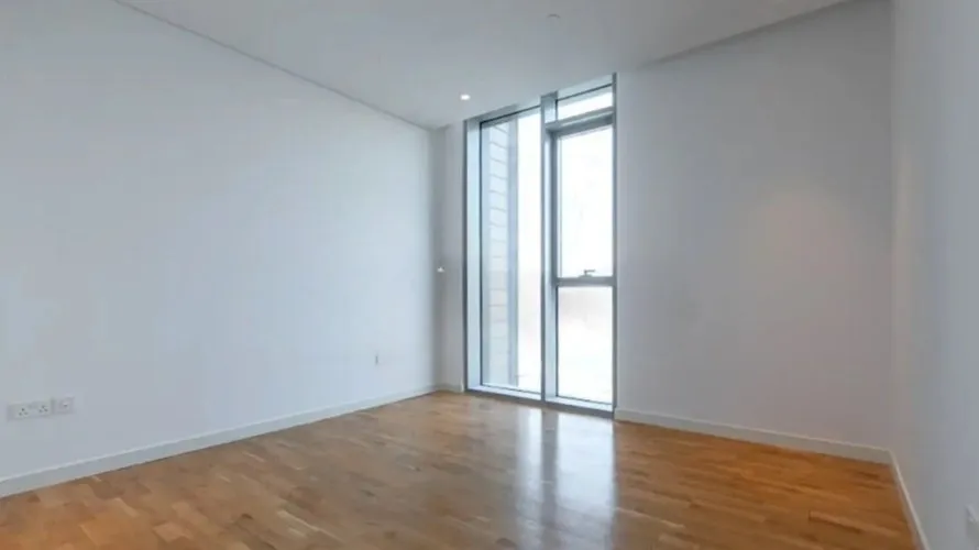 Apartamento de 3 dormitorios en Dubai, UAE No. 990 № 1