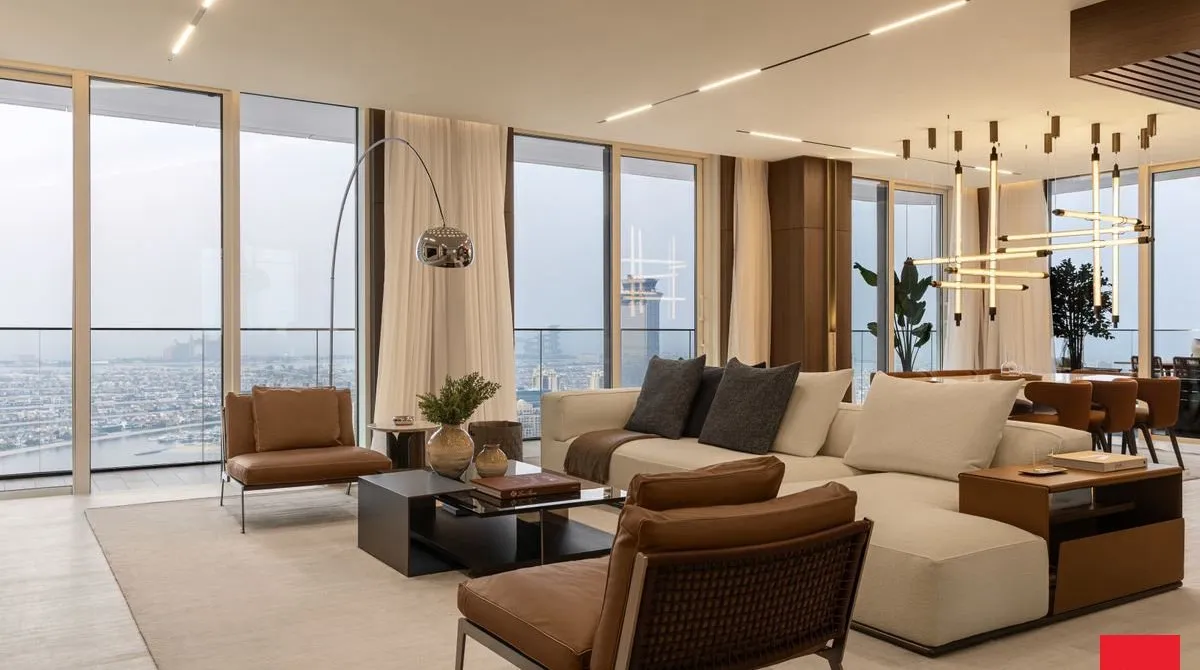 Apartamento de 4 dormitorios en Dubai Harbour, UAE No. 2373