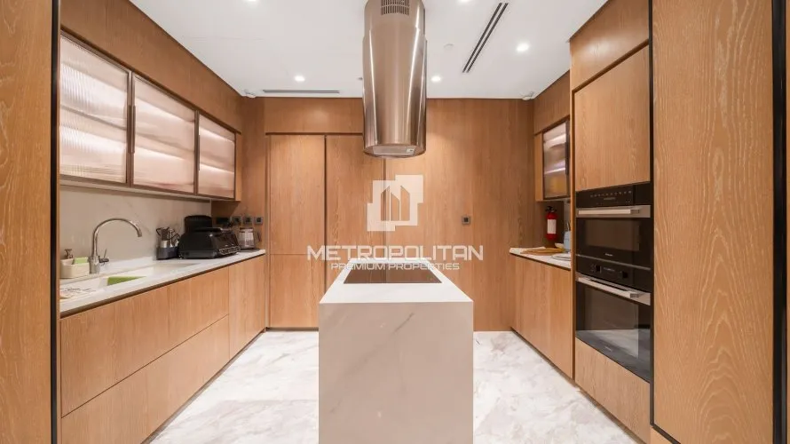 Apartamento de 2 dormitorios en DIFC, UAE No. 2165 № 10