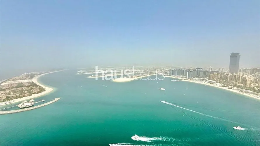 Apartamento de 3 dormitorios en EMAAR Beachfront, UAE No. 1537 № 4