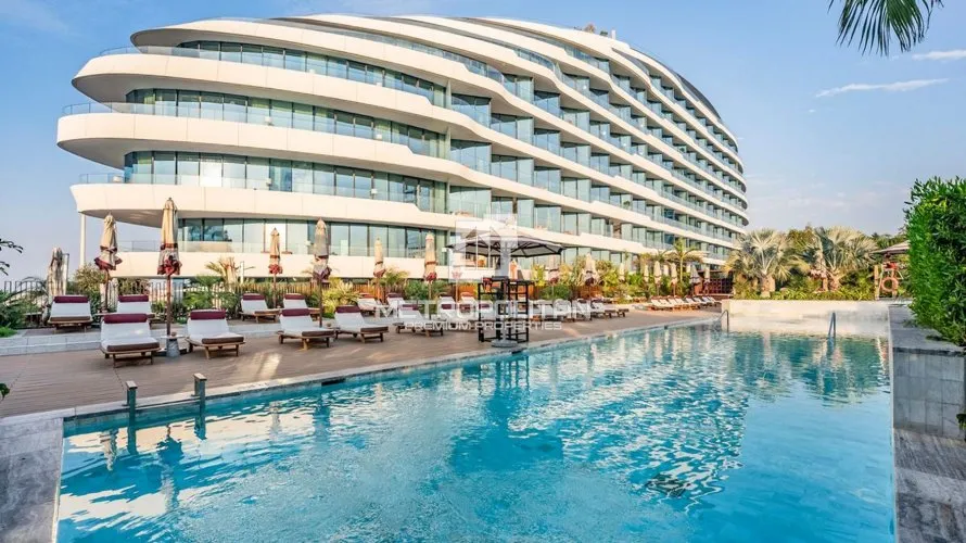 Apartamento de 2 dormitorios en Jumeirah 3, UAE No. 1336 № 1