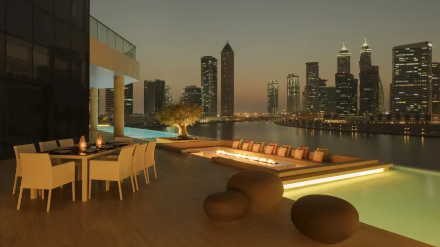 Apartamento de 2 dormitorios en Business Bay, UAE No. 2271