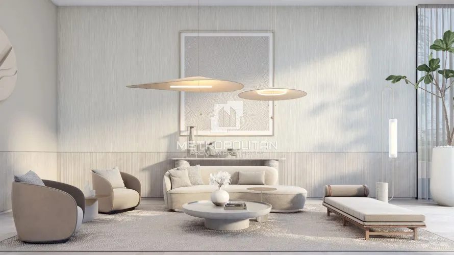 Apartamento de 4 dormitorios en EMAAR Beachfront, UAE No. 1367 № 2