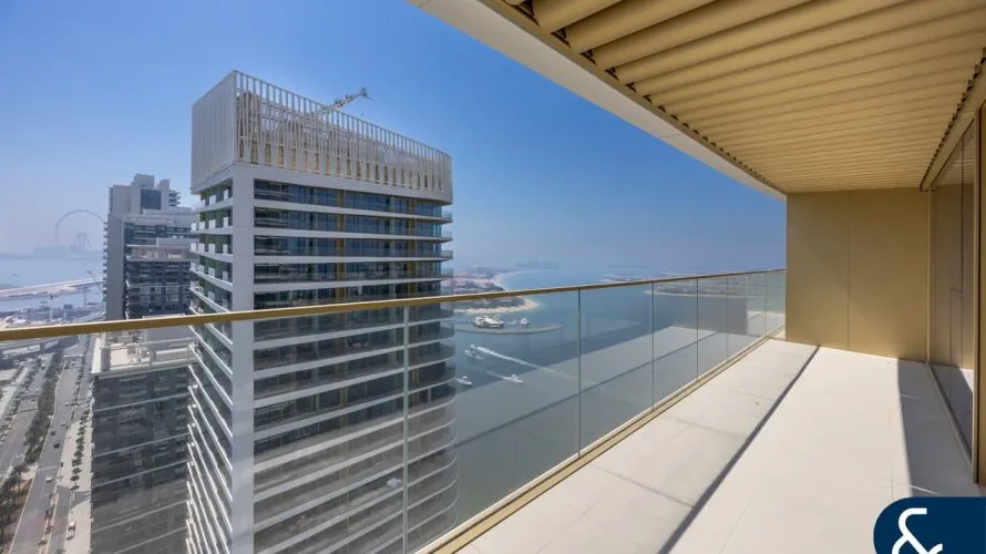 Apartamento de 5 dormitorios en EMAAR Beachfront, UAE No. 2222 № 28