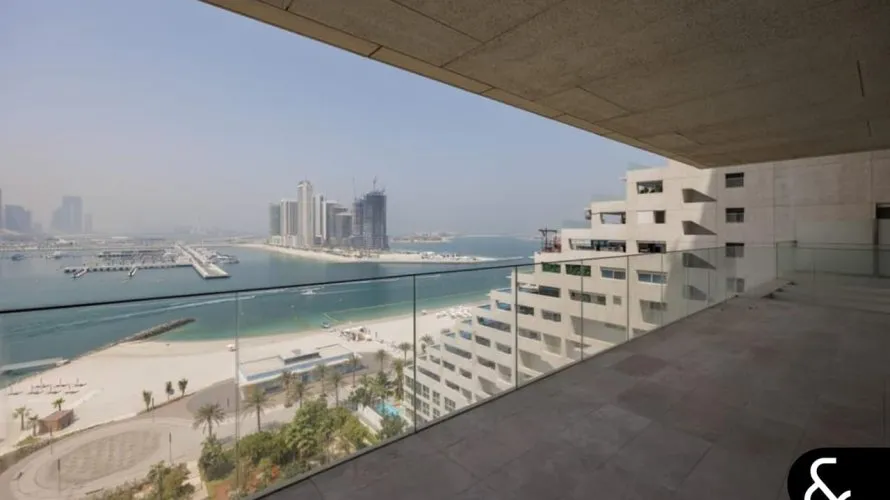 Apartamento de 4 dormitorios en One at Palm Jumeirah, UAE No. 2230