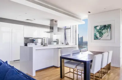 Apartamento de 3 dormitorios en Dubai, UAE No. 974