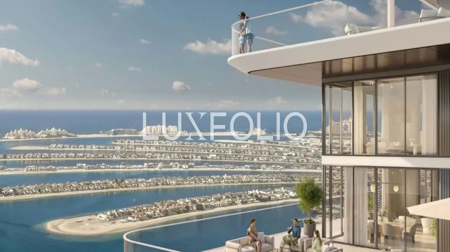 Apartamento de 3 dormitorios en EMAAR Beachfront, UAE No. 1601