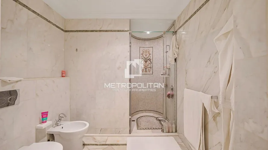 Apartamento de 3 dormitorios en Palazzo Versace, UAE No. 2109 № 23