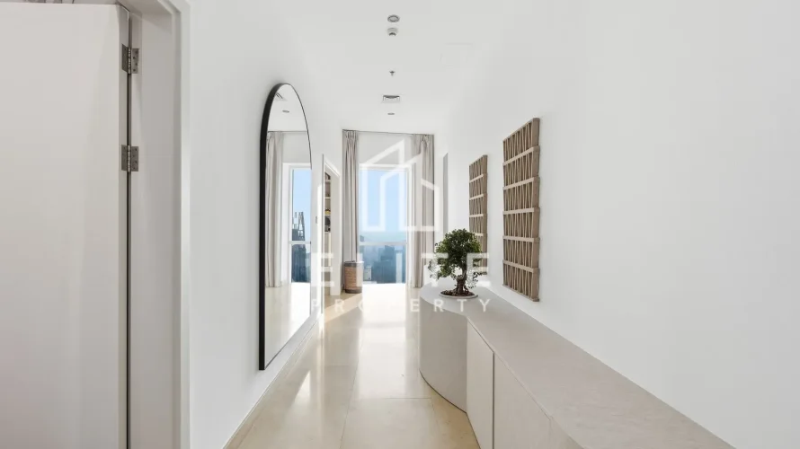 Apartamento de 4 dormitorios en The Torch, UAE No. 2338 № 3