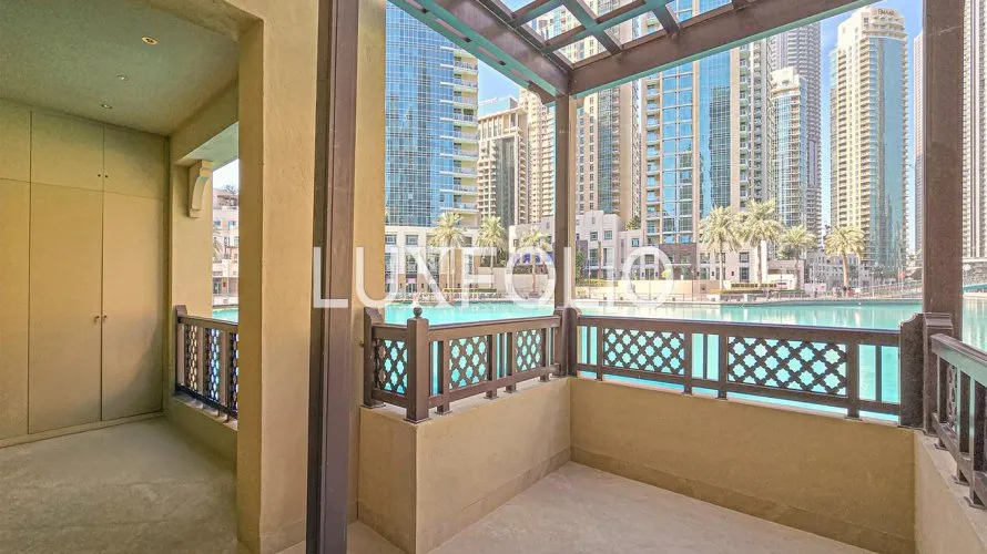 Apartamento de 2 dormitorios en Downtown Dubai (Downtown Burj Dubai), UAE No. 3207