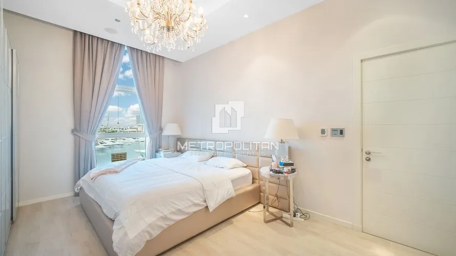 Apartamento de 3 dormitorios en Tiara Residences, UAE No. 3236 № 1