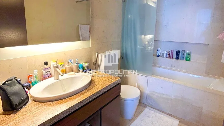 Apartamento de 2 dormitorios en Downtown Dubai (Downtown Burj Dubai), UAE No. 3577 № 1