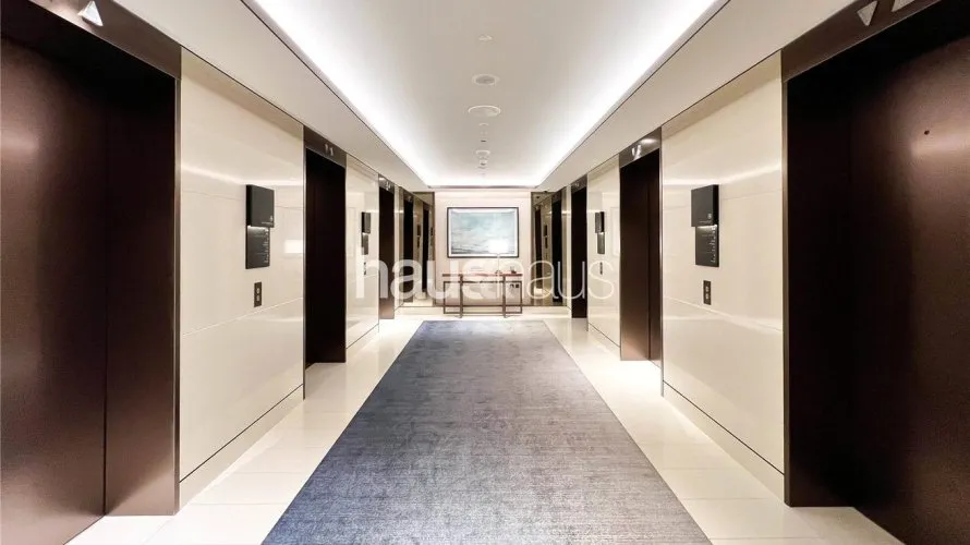 Apartamento de 3 dormitorios en Downtown Dubai (Downtown Burj Dubai), UAE No. 3572 № 1