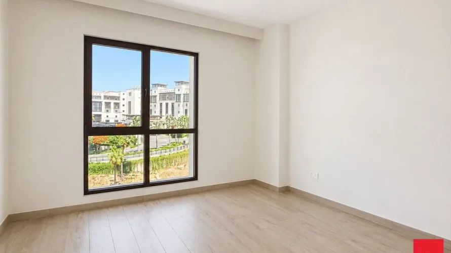 Apartamento de 4 dormitorios en Umm Suqeim, UAE No. 3516